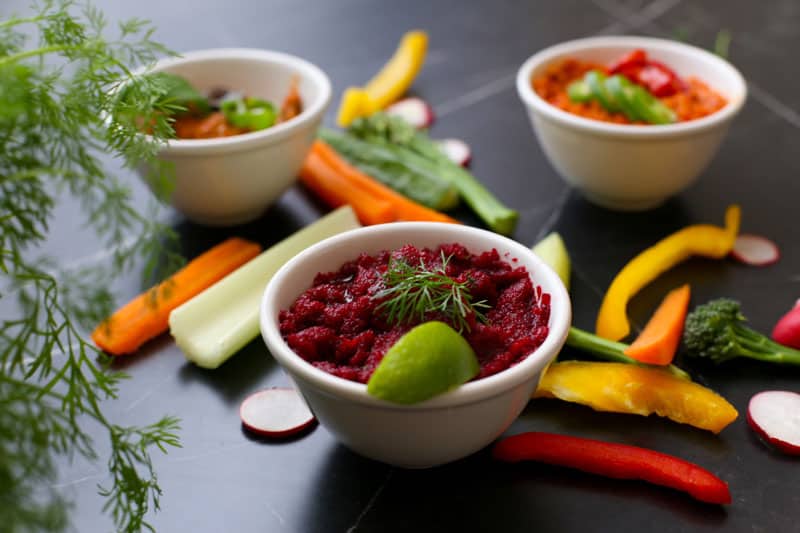 Beet and lime hummus with vegetables