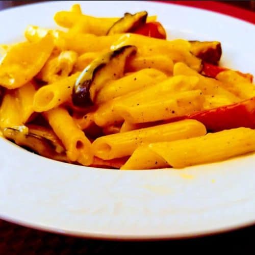 Roasted pepper macaroni and cheese on a plate