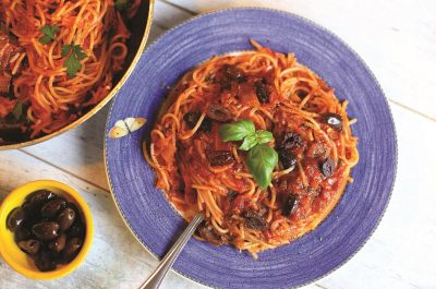 Spaghetti alla Puttanesca on a plate